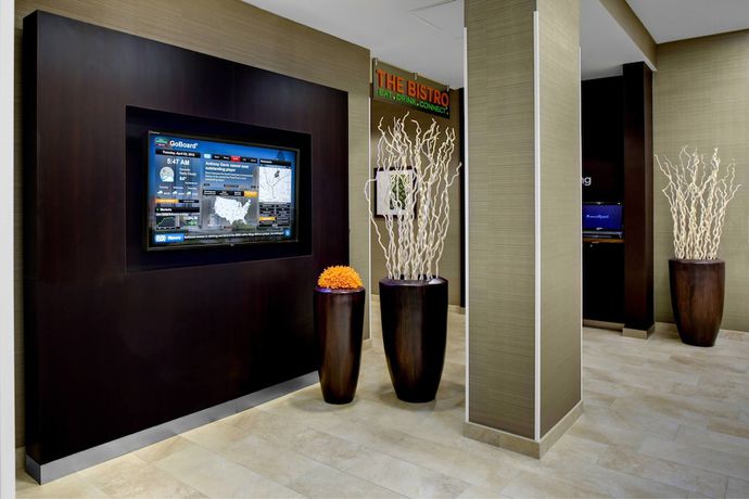 Imagen de los interiores del Hotel Courtyard By Marriott Atlanta Buckhead. Foto 18