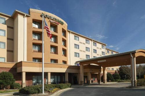 Imagen general del Hotel Courtyard By Marriott Atlanta Buford Mall Of Georgia. Foto 13