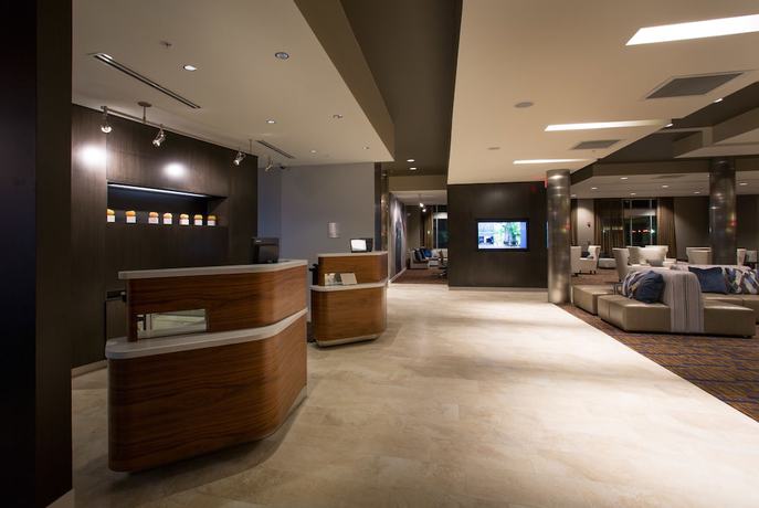 Imagen de los interiores del Hotel Courtyard By Marriott Atlanta Kennesaw. Foto 17