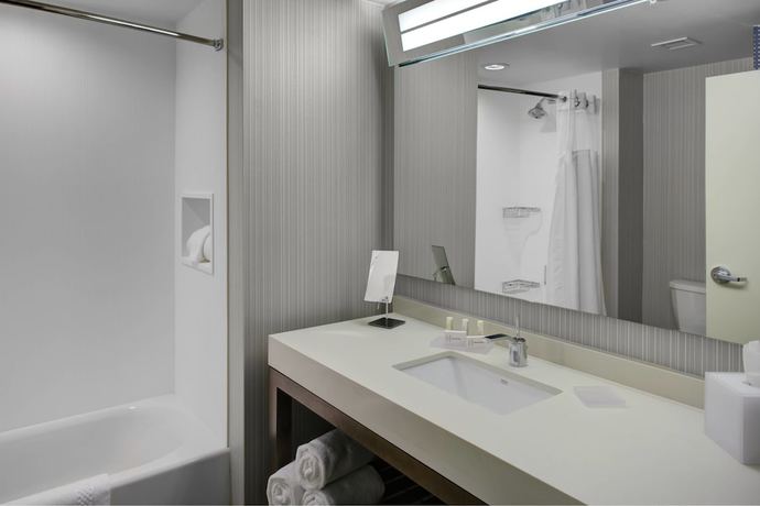 Imagen de la habitación del Hotel Courtyard By Marriott Atlanta Kennesaw. Foto 10