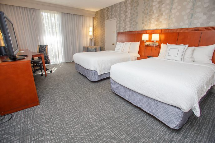 Imagen de la habitación del Hotel Courtyard By Marriott Atlanta Northlake. Foto 6