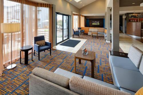 Imagen general del Hotel Courtyard By Marriott Atlanta Windy Hill/ballpark. Foto 4