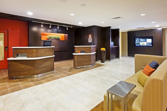 Imagen de los interiores del Hotel Courtyard By Marriott Austin The Domain Area. Foto 18