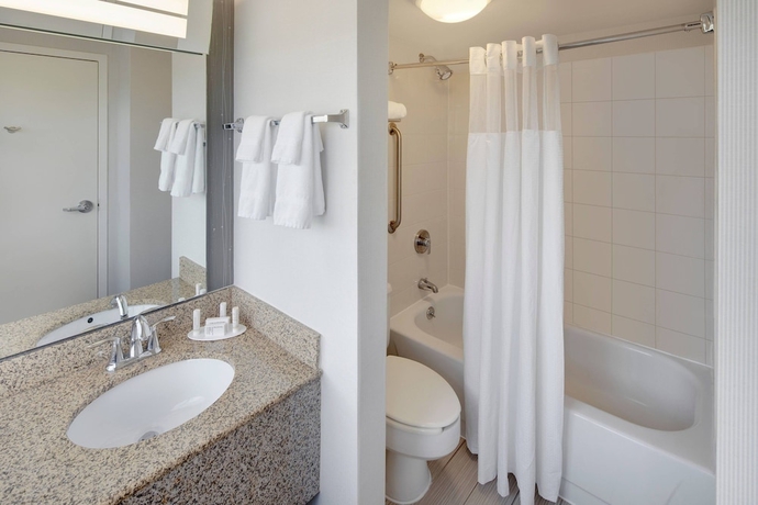 Imagen de la habitación del Hotel Courtyard By Marriott Austin-university Area. Foto 11