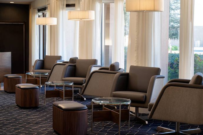 Imagen de los interiores del Hotel Courtyard By Marriott Bakersfield. Foto 18