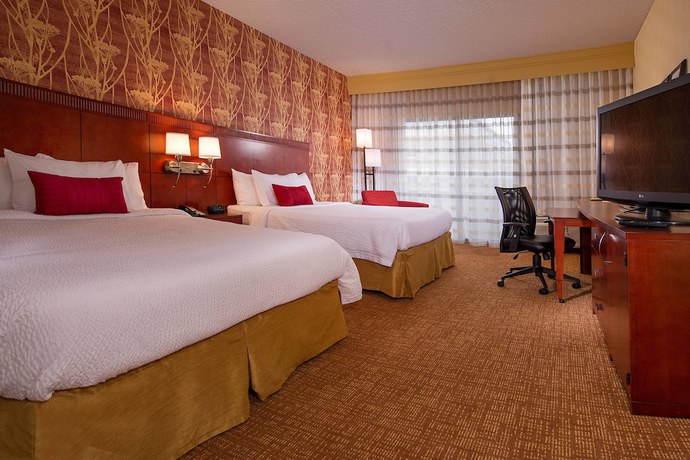Imagen de la habitación del Hotel Courtyard By Marriott Baltimore Hunt Valley. Foto 11
