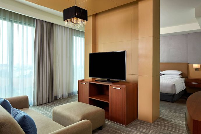 Imagen de la habitación del Hotel Courtyard By Marriott Bandung Dago. Foto 5