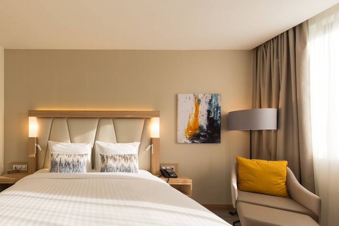 Imagen de la habitación del Hotel Courtyard By Marriott Banja Luka. Foto 7