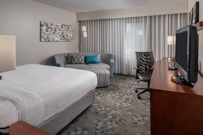 Imagen de la habitación del Hotel Courtyard By Marriott Baton Rouge Siegen Lane. Foto 9