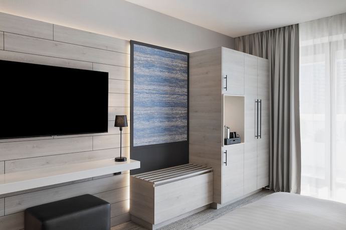 Imagen de la habitación del Hotel Courtyard By Marriott Batumi. Foto 9