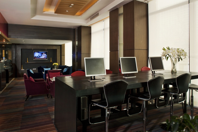 Imagen de los interiores del Hotel Courtyard By Marriott Beijing Northeast. Foto 15