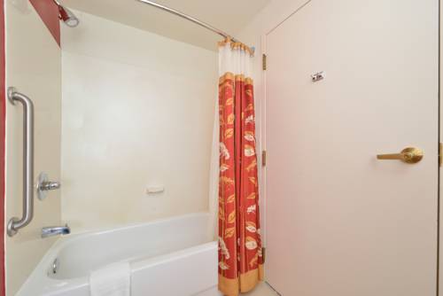 Imagen de la habitación del Hotel Courtyard By Marriott Bentonville. Foto 7