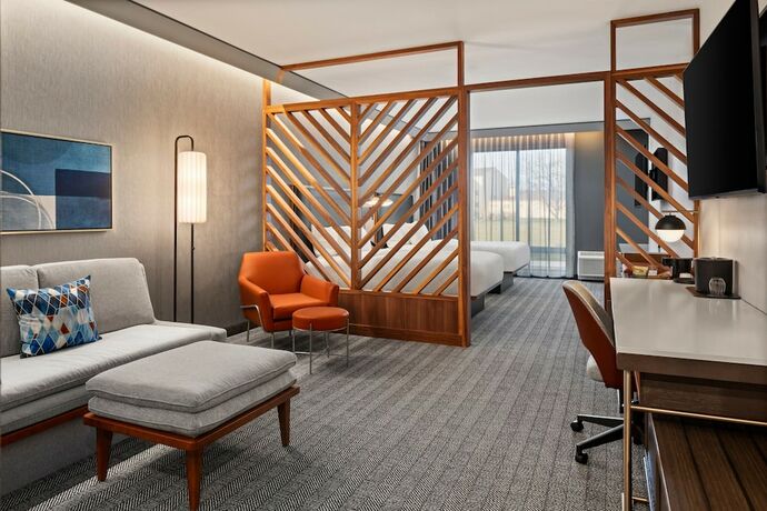 Imagen de la habitación del Hotel Courtyard By Marriott Bettendorf. Foto 17