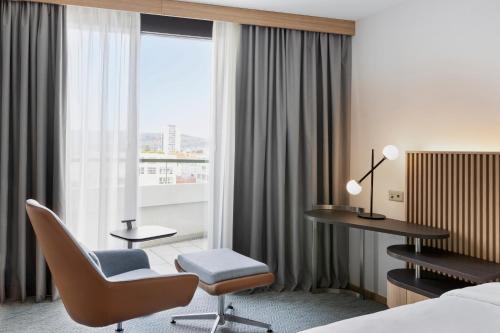 Imagen de la habitación del Hotel Courtyard By Marriott Biel/Bienne. Foto 5