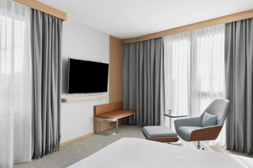 Imagen de la habitación del Hotel Courtyard By Marriott Biel/Bienne. Foto 9