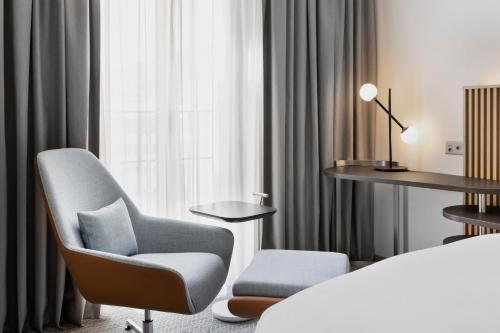 Imagen de la habitación del Hotel Courtyard By Marriott Biel/Bienne. Foto 18