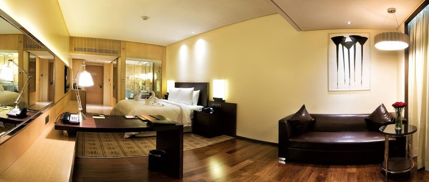 Imagen de la habitación del Hotel Courtyard By Marriott Bilaspur. Foto 7