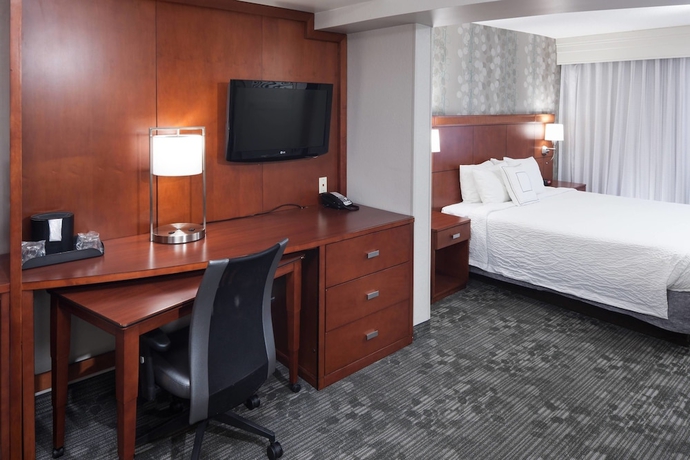 Imagen de la habitación del Hotel Courtyard By Marriott Birmingham Trussville. Foto 9