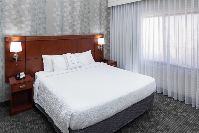 Imagen de la habitación del Hotel Courtyard By Marriott Birmingham Trussville. Foto 11