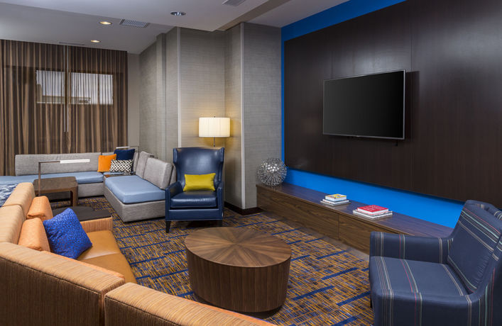 Imagen de la habitación del Hotel Courtyard By Marriott Bismarck North. Foto 7