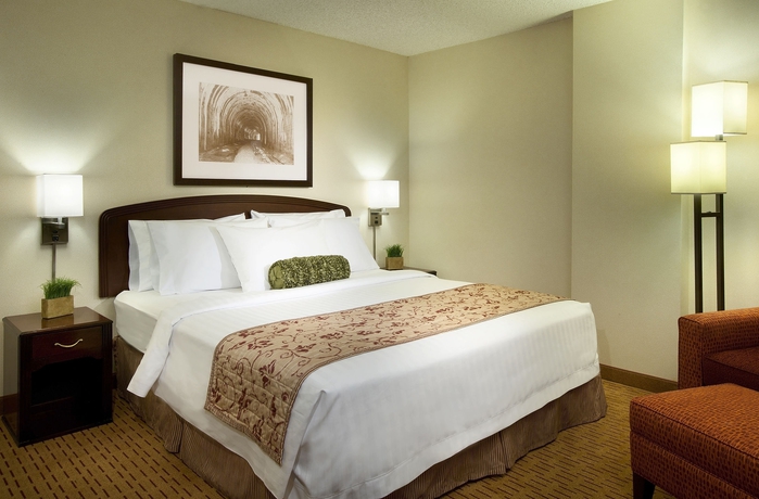 Imagen de la habitación del Hotel Courtyard By Marriott Bloomington By Mall Of America. Foto 5