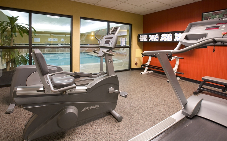 Imagen de los interiores del Hotel Courtyard By Marriott Bloomington By Mall Of America. Foto 14