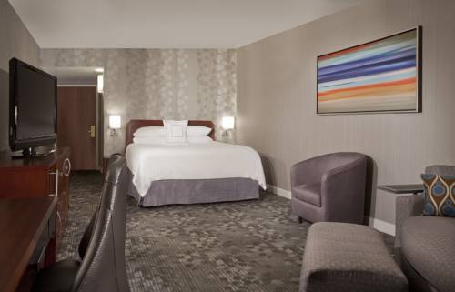 Imagen de la habitación del Hotel Courtyard By Marriott Bloomington. Foto 6