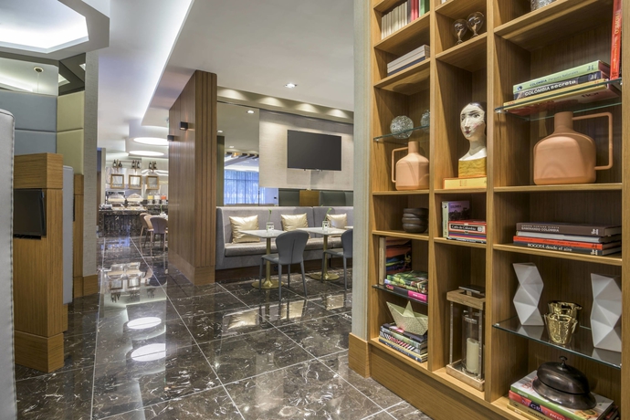 Imagen de la habitación del Hotel Courtyard By Marriott Bogota Airport. Foto 8