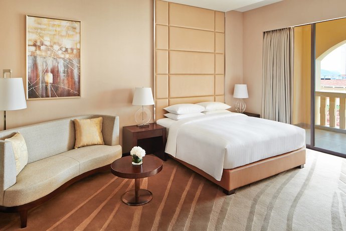 Imagen de la habitación del Hotel Courtyard By Marriott Boluo. Foto 10