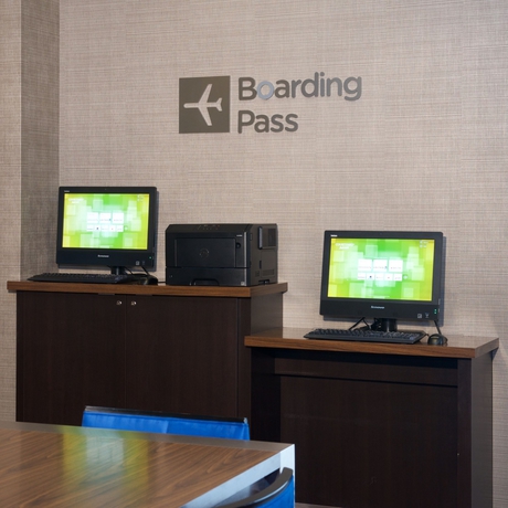 Imagen de los interiores del Hotel Courtyard By Marriott Boston Billerica/bedford. Foto 13
