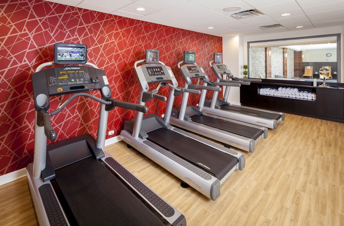 Imagen de los interiores del Hotel Courtyard By Marriott Boston Brookline. Foto 13