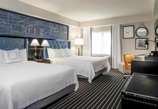 Imagen de la habitación del Hotel Courtyard By Marriott Boston Brookline. Foto 7