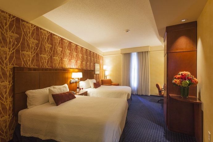 Imagen de la habitación del Hotel Courtyard By Marriott Boston Copley Square. Foto 14