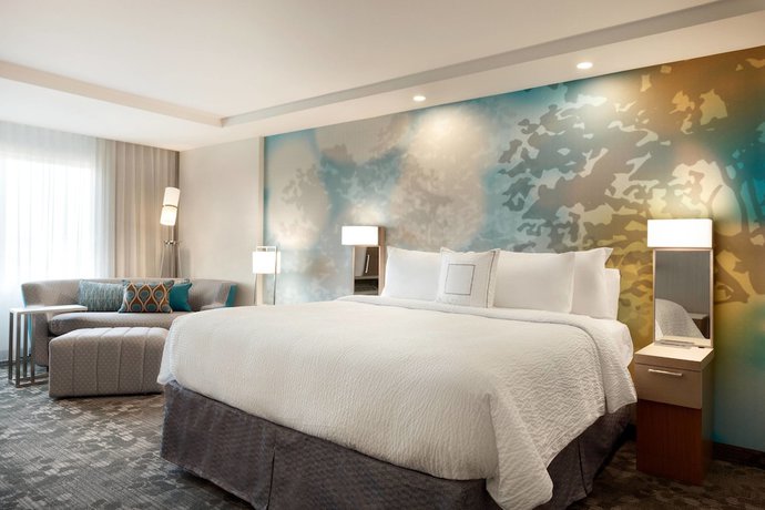 Imagen de la habitación del Hotel Courtyard By Marriott Boston Dedham/westwood. Foto 8