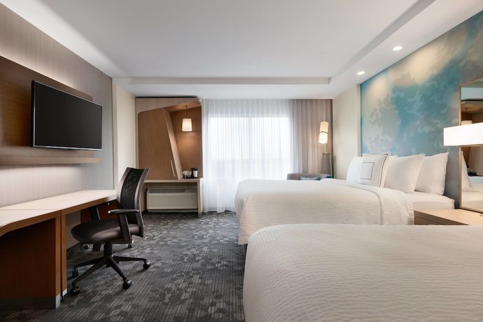 Imagen de la habitación del Hotel Courtyard By Marriott Boston Dedham/westwood. Foto 11
