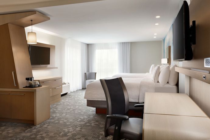 Imagen de la habitación del Hotel Courtyard By Marriott Boston Dedham/westwood. Foto 12
