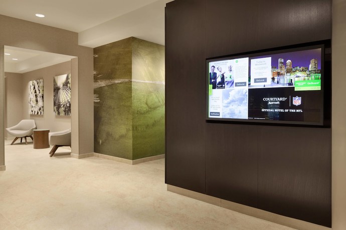 Imagen de los interiores del Hotel Courtyard By Marriott Boston Dedham/westwood. Foto 18
