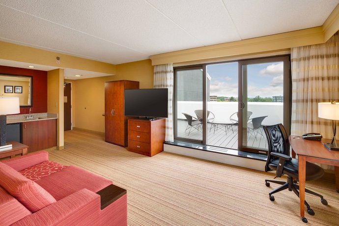 Imagen de la habitación del Hotel Courtyard By Marriott Boston Marlborough. Foto 4