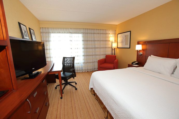 Imagen de la habitación del Hotel Courtyard By Marriott Boston Marlborough. Foto 6