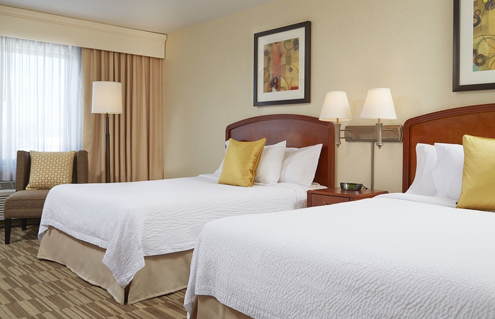 Imagen de la habitación del Hotel Courtyard By Marriott Boston Natick. Foto 4