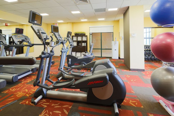 Imagen de los interiores del Hotel Courtyard By Marriott Boston Waltham. Foto 12