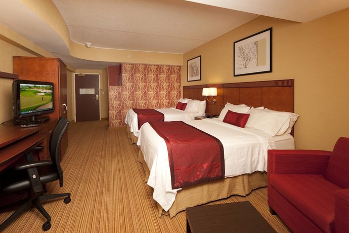 Imagen de la habitación del Hotel Courtyard By Marriott Boston Waltham. Foto 8