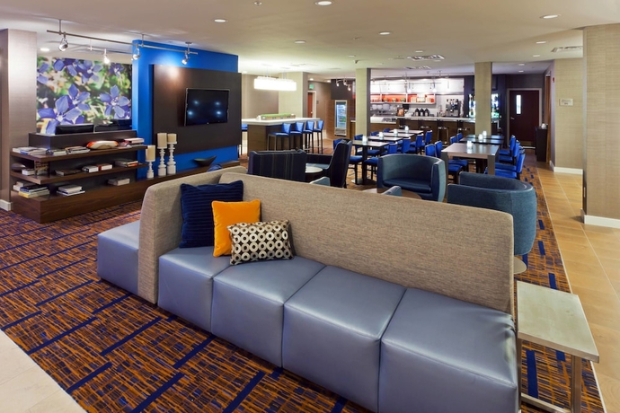 Imagen de los interiores del Hotel Courtyard By Marriott Boulder Longmont. Foto 16