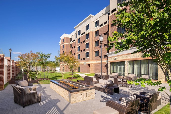 Imagen de los exteriores del Hotel Courtyard By Marriott Bowie. Foto 11