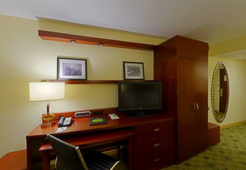 Imagen de la habitación del Hotel Courtyard By Marriott Boynton Beach. Foto 9