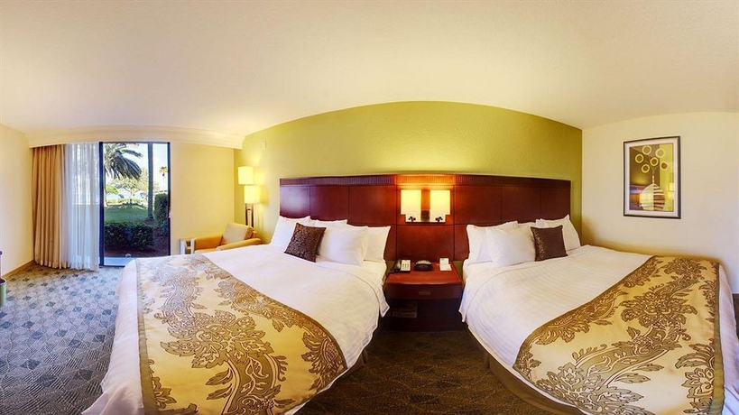 Imagen de la habitación del Hotel Courtyard By Marriott Bradenton - Sarasota. Foto 2