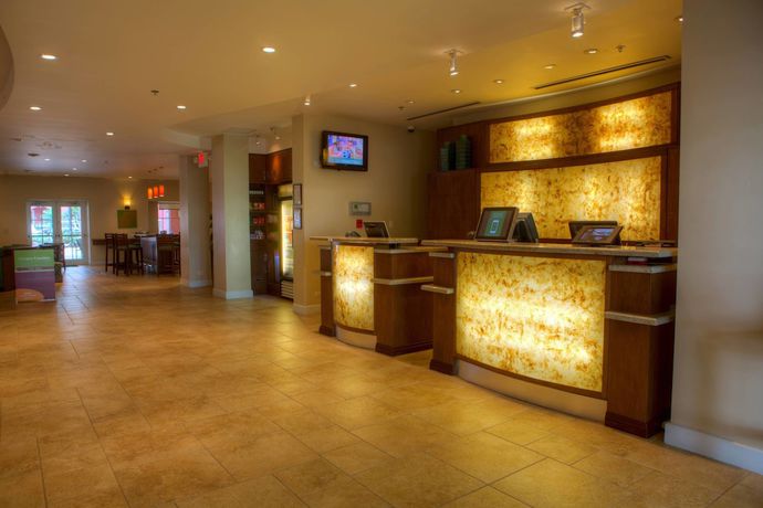 Imagen de los interiores del Hotel Courtyard By Marriott Bridgetown. Foto 16