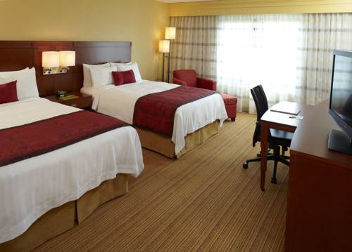Imagen de la habitación del Hotel Courtyard By Marriott Buffalo Amherst/university. Foto 2