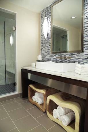 Imagen de la habitación del Hotel Courtyard By Marriott Buffalo Amherst/university. Foto 3