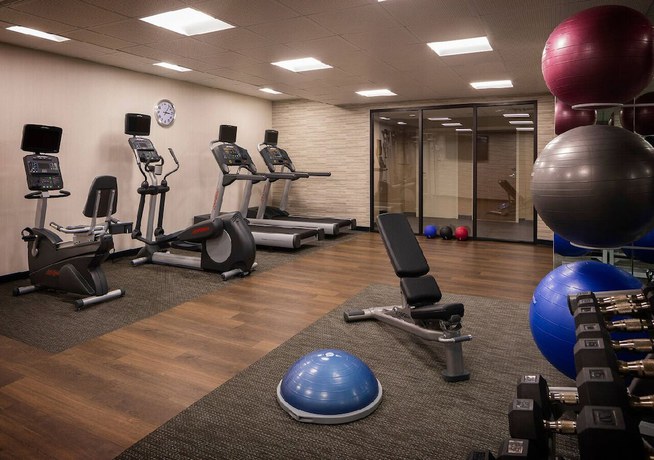Imagen de los interiores del Hotel Courtyard By Marriott Burlington, Westview Terrace. Foto 16